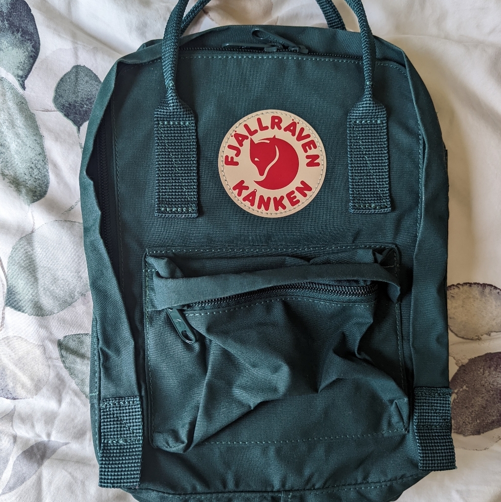 Fjallraven Kanken Mini BackPack - Arctic Green